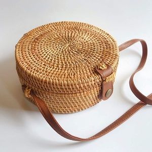 Handwoven 100% Rattan round Bali bag